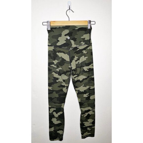 Lululemon Wunder Under Crop High Rise Full-On Luxtreme Camo Green Size 2 - Picture 4 of 5